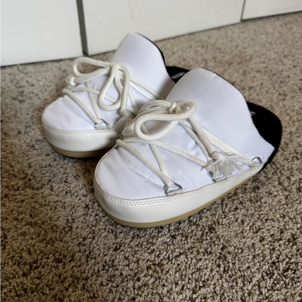 Moon Boot Full Moon Mule